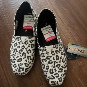 Toms woman shoes